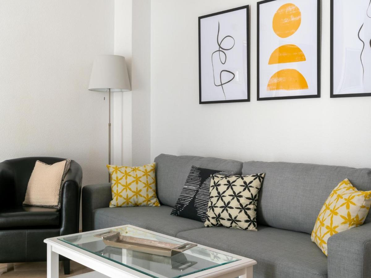 Vr Excelente Ubicacion Luminoso Parejas Appartement Séville